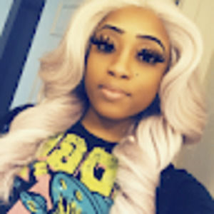 Meet your Posher, Lamara